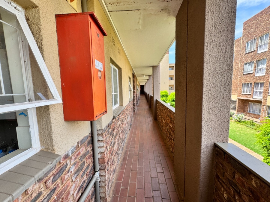 1 Bedroom Property for Sale in Potchefstroom North North West